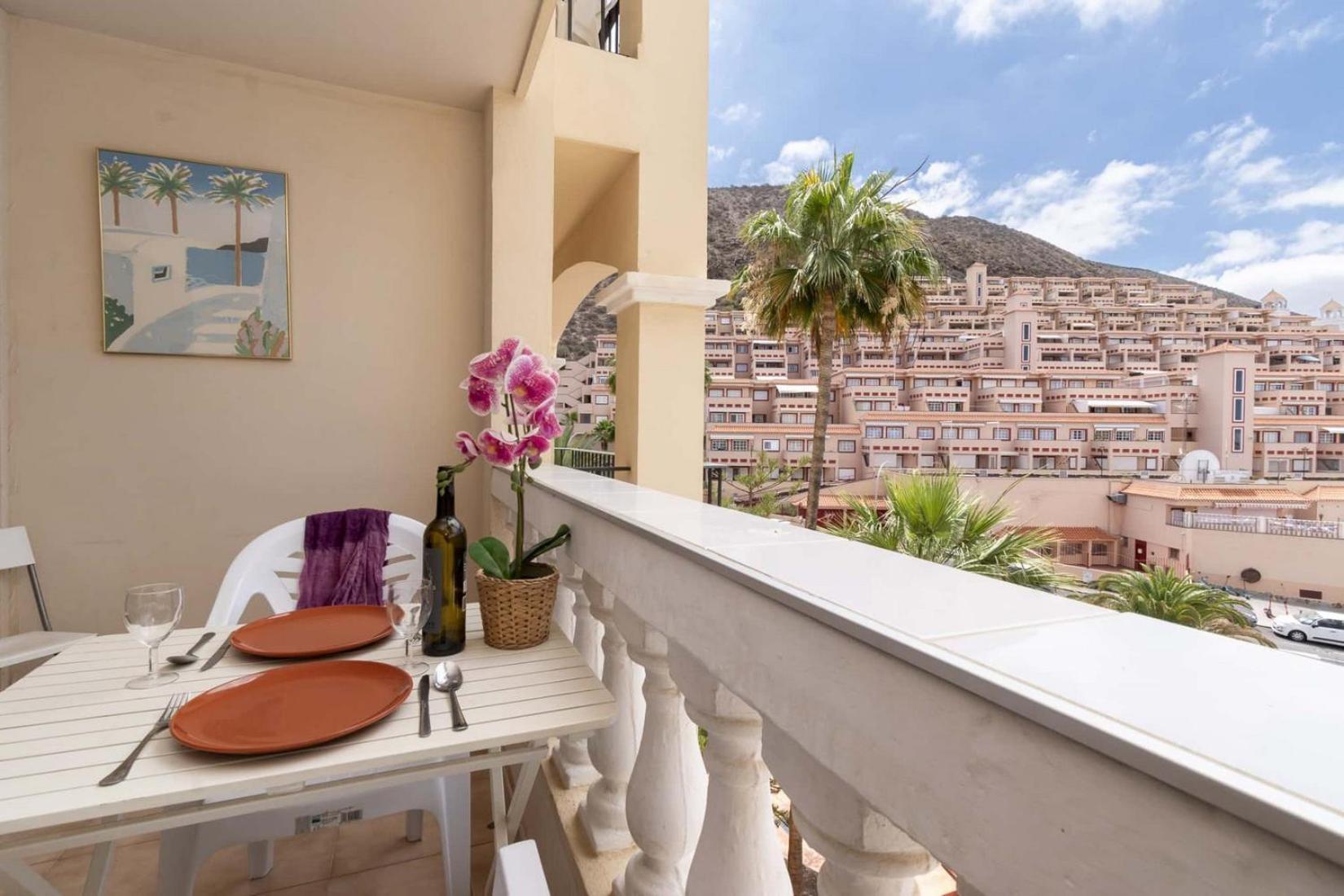 Castle Harbour 6 * Los Cristianos (Tenerife)